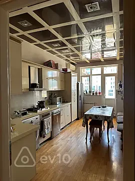 Kirayə verilir 3 otaqlı yeni tikili 150 m² — Bakı, Nəsimi 3 otaq 150.00 m²