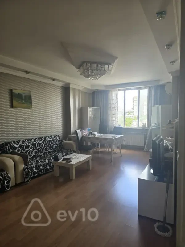 Satılır 3 otaqlı yeni tikili 100 m²