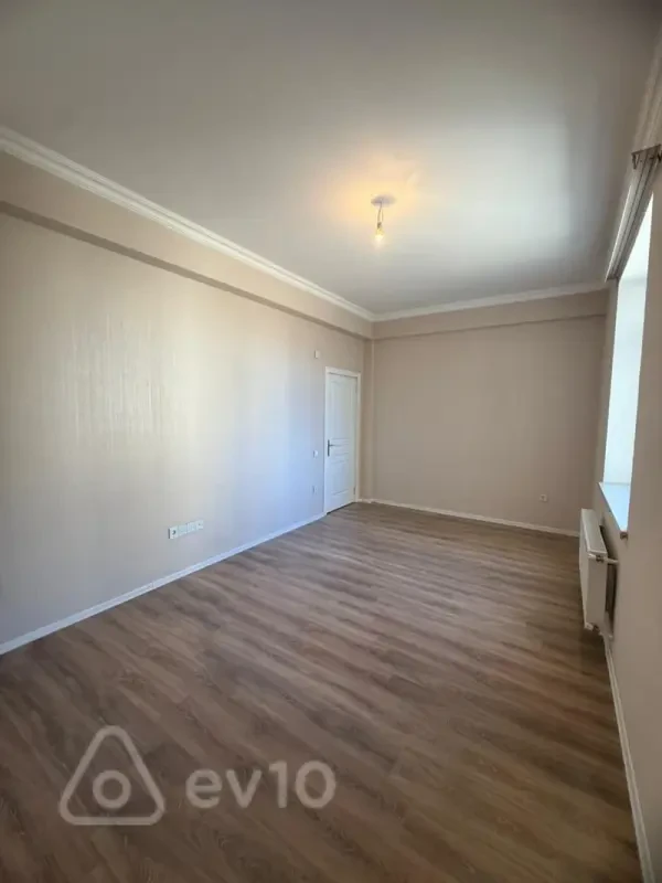 Satılır 1 otaqlı yeni tikili 45 m²