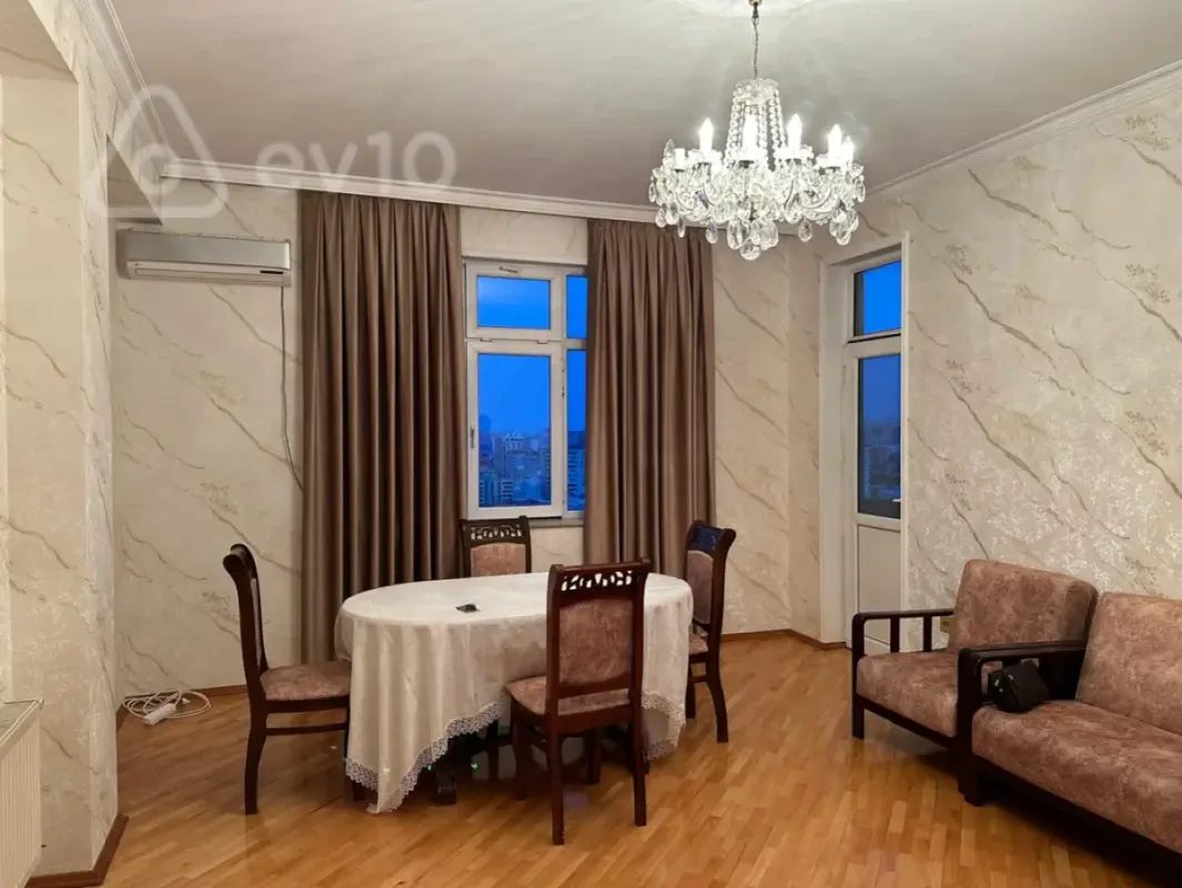 Kirayə verilir 2 otaqlı yeni tikili 55 m²