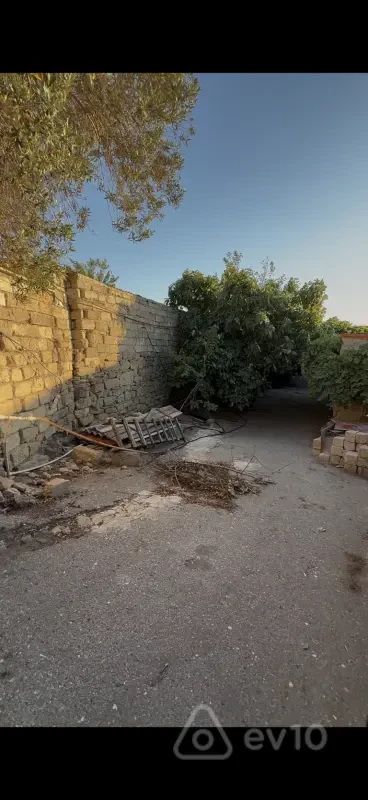 Satılır 4 otaqlı həyət evi 5 m²