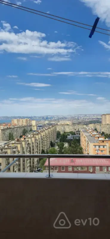 Kirayə verilir 2 otaqlı yeni tikili 76 m²