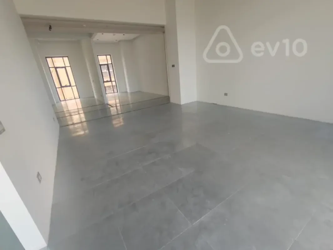 Kirayə verilir 3 otaqlı ofis 155 m²