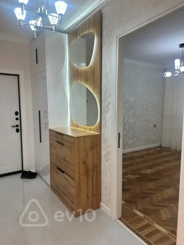 Satılır 3 otaqlı köhnə tikili 72 m²