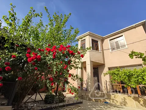 Satılır 6 otaqlı həyət evi 230 m² — Bakı, Suraxanı 6 otaq 230.00 m²