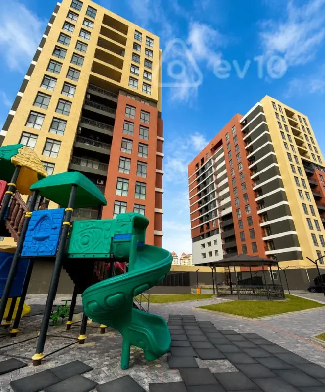 Satılır 2 otaqlı yeni tikili 81.1 m²