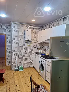 Kirayə verilir 3 otaqlı köhnə tikili 72 m² — Bakı, Xətai 3 otaq 72.00 m²
