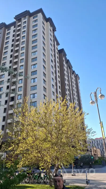 Satılır 3 otaqlı yeni tikili 165 m²