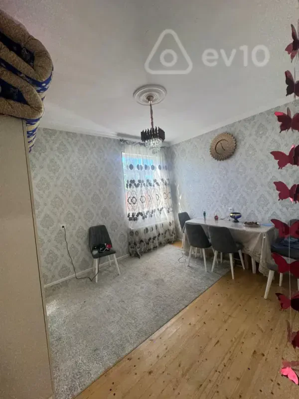 Satılır 2 otaqlı həyət evi 55 m²