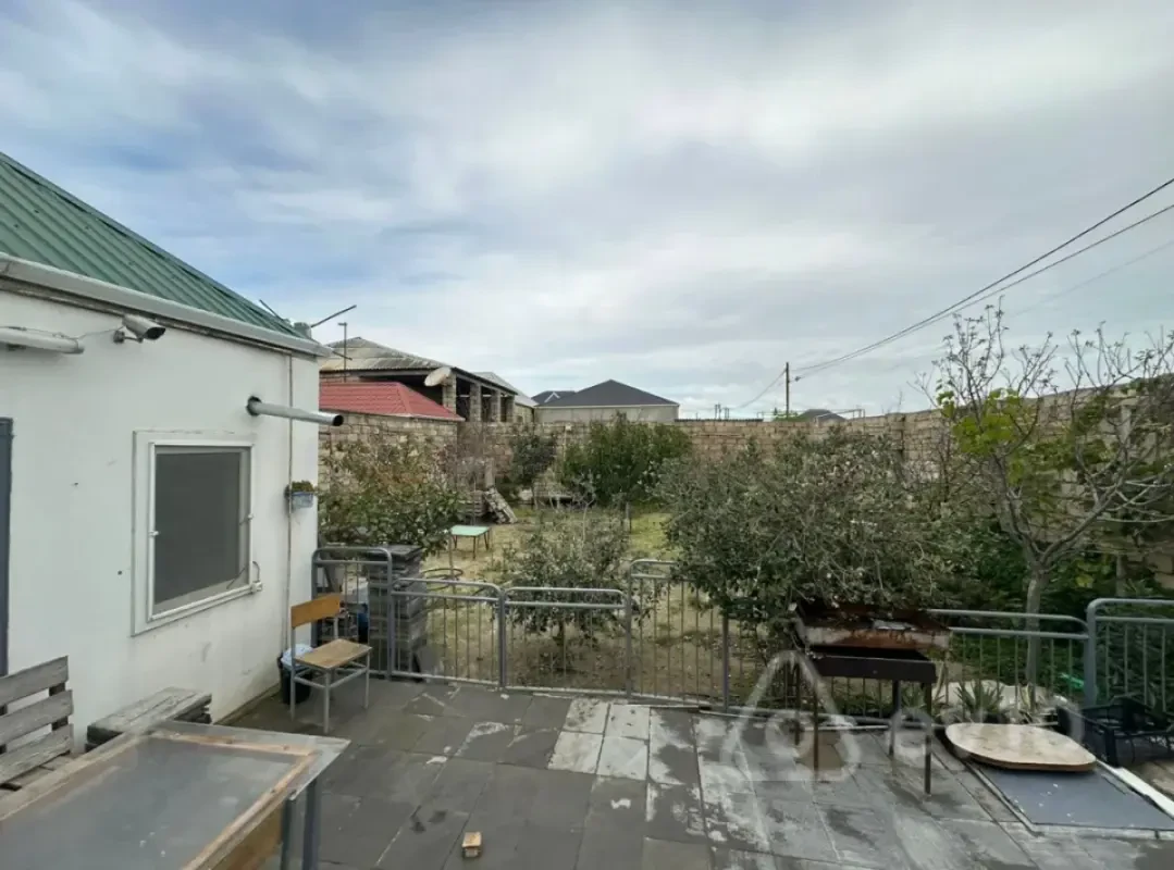 Kirayə verilir 2 otaqlı həyət evi 50 m²