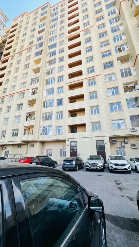 Satılır 3 otaqlı yeni tikili 101 m²