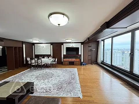 Kirayə verilir 2 otaqlı köhnə tikili 100 m² — Bakı, Səbail 2 otaq 100.00 m²