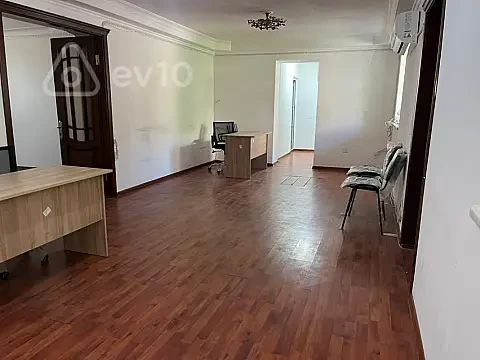 Kirayə verilir mənzil 100 m² — Xırdalan 100.00 m²