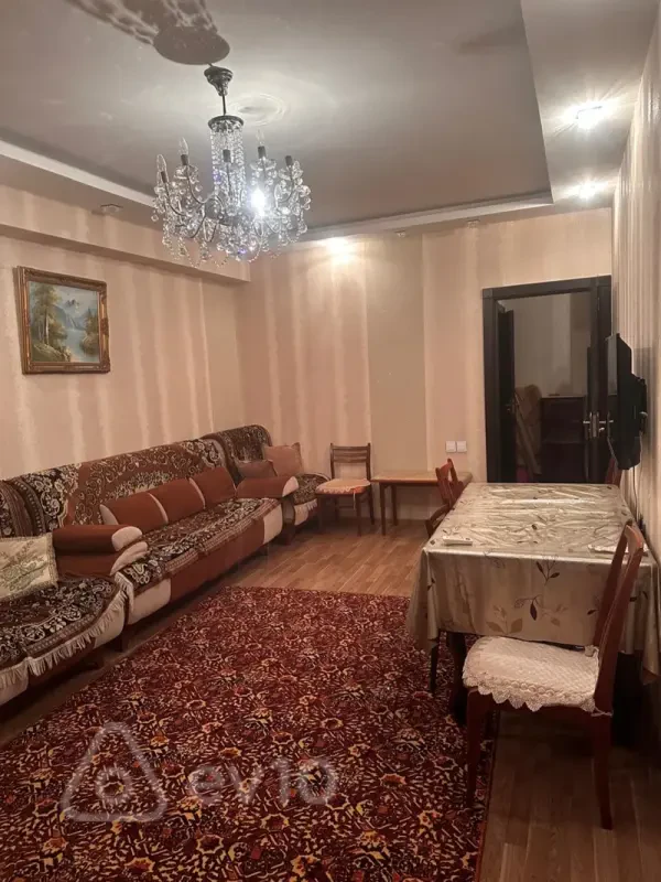 Kirayə verilir 2 otaqlı yeni tikili 65 m²