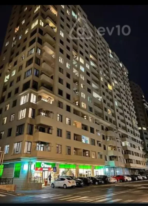 Kirayə verilir 2 otaqlı yeni tikili 80 m²