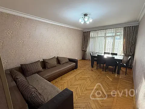 Kirayə verilir 2 otaqlı köhnə tikili 65 m² — Bakı, Nərimanov 2 otaq 65.00 m²