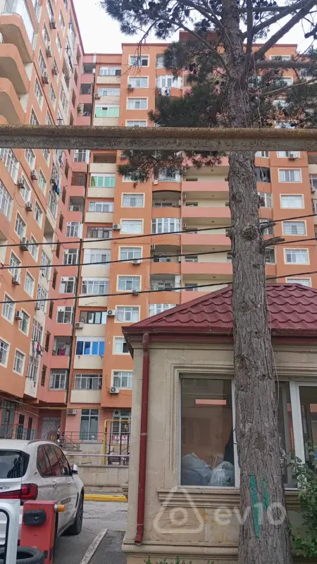 Kirayə verilir 2 otaqlı yeni tikili 65 m²