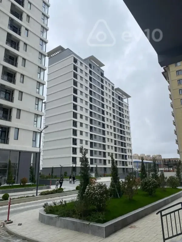 Satılır 2 otaqlı yeni tikili 67 m²