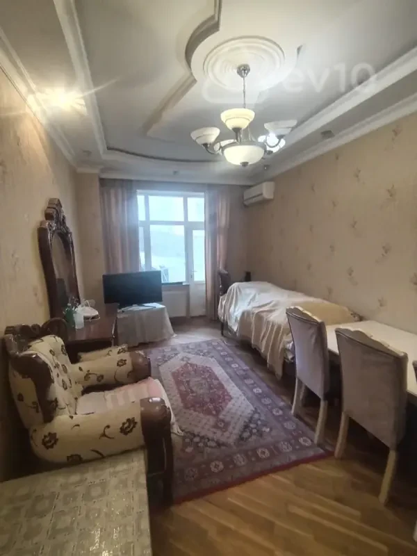 Satılır 2 otaqlı yeni tikili 97 m²
