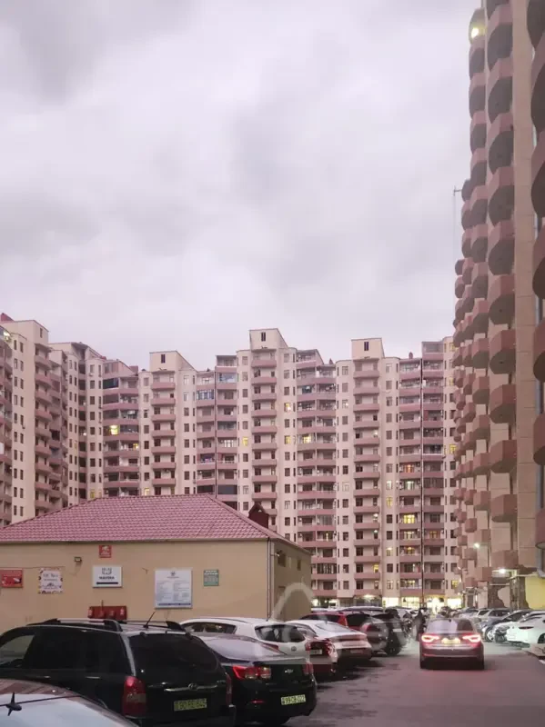 Kirayə verilir 2 otaqlı yeni tikili 70 m²