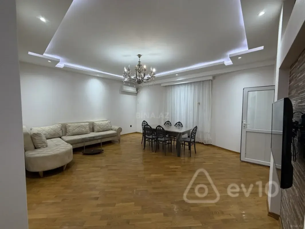 Kirayə verilir 2 otaqlı yeni tikili 65 m²