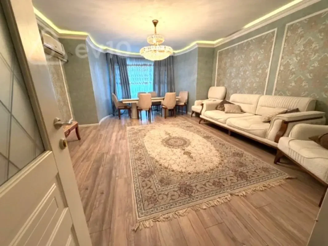 Satılır 2 otaqlı yeni tikili 106 m²