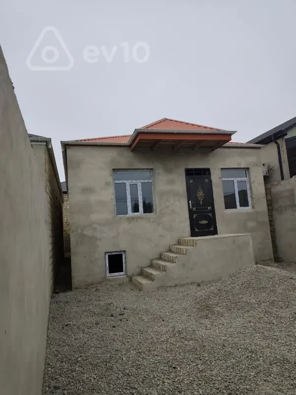 Satılır 3 otaqlı həyət evi 90 m²