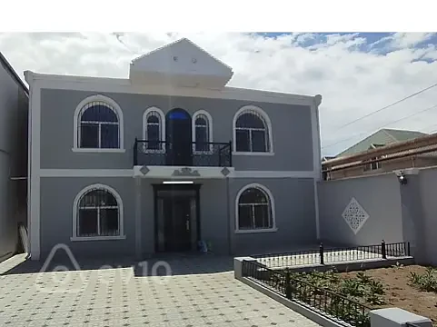 Satılır 8 otaqlı həyət evi 220 m² — Bakı, Suraxanı 8 otaq 220.00 m²