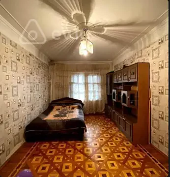Kirayə verilir 2 otaqlı köhnə tikili 46 m² — Bakı, Yasamal 2 otaq 46.00 m²