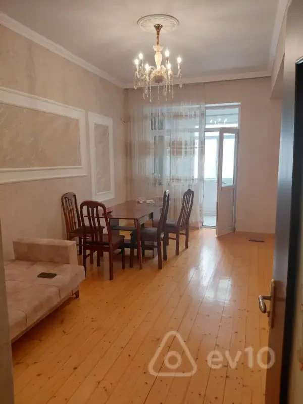 Kirayə verilir 2 otaqlı yeni tikili 60 m²