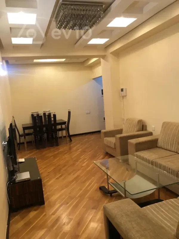 Kirayə verilir 3 otaqlı yeni tikili 120 m²