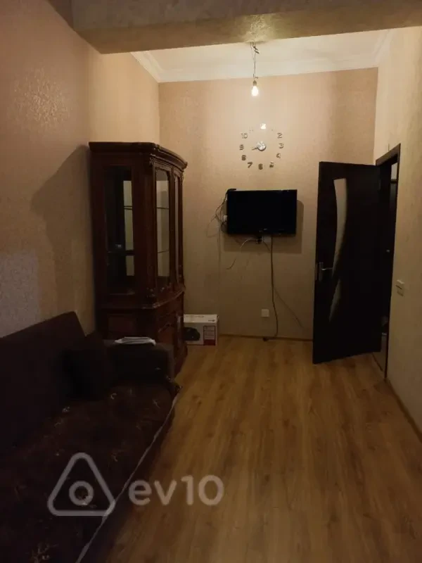 Kirayə verilir 2 otaqlı yeni tikili 60 m²