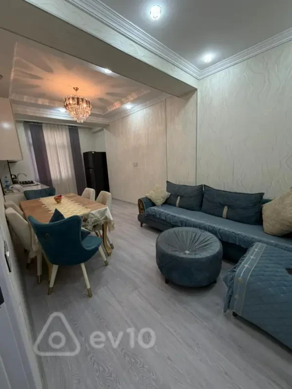 Kirayə verilir 2 otaqlı yeni tikili 60 m²
