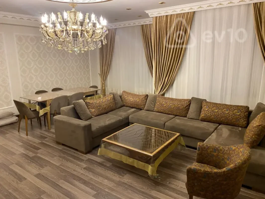 Satılır 3 otaqlı yeni tikili 126 m²