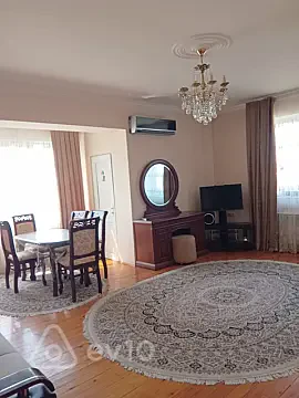 Kirayə verilir 2 otaqlı köhnə tikili 100 m² — Bakı, Nərimanov 2 otaq 100.00 m²