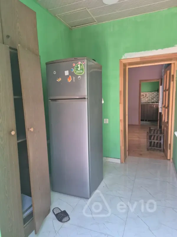 Kirayə verilir 2 otaqlı həyət evi 87 m²