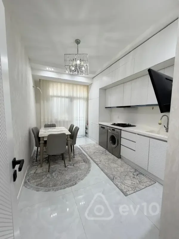 Satılır 3 otaqlı yeni tikili 91 m²