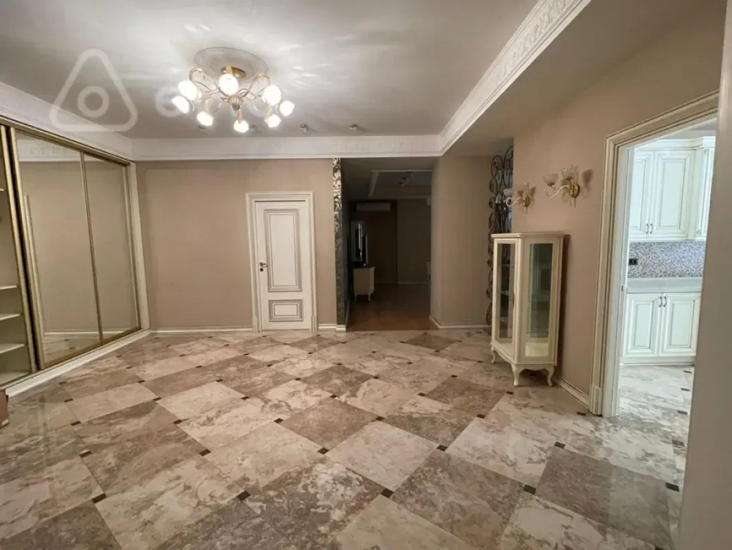 Satılır 4 otaqlı yeni tikili 231 m²