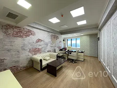 Kirayə verilir 8 otaqlı ofis 250 m² — Bakı, Nəsimi 8 otaq 250.00 m²