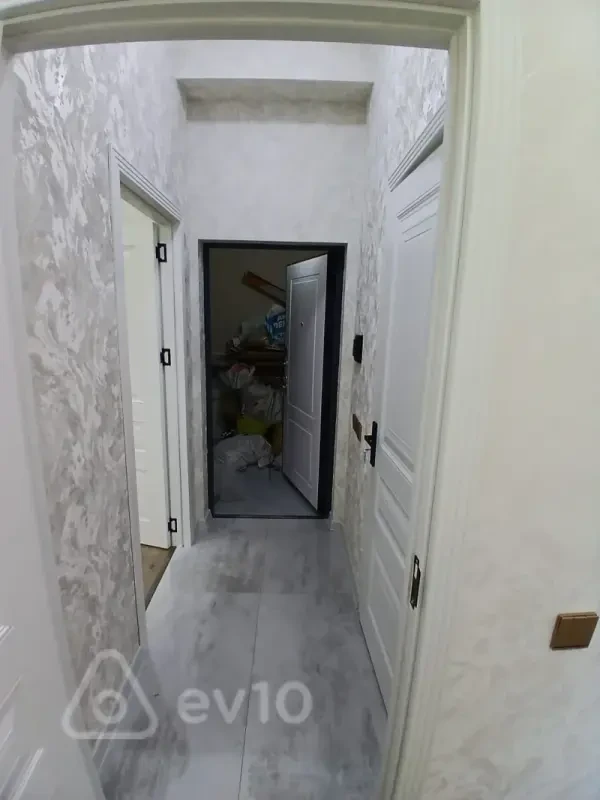 Satılır 2 otaqlı yeni tikili 45 m²