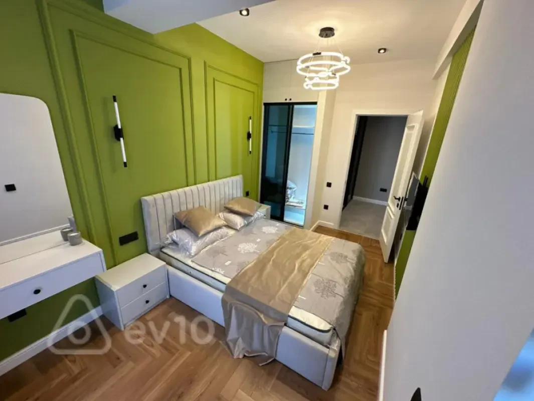Kirayə verilir 2 otaqlı yeni tikili 70 m²