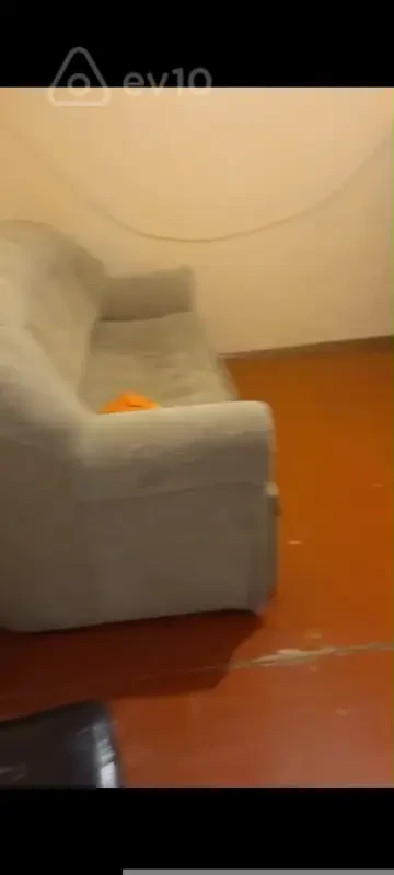 Kirayə verilir 2 otaqlı yeni tikili 20 m²