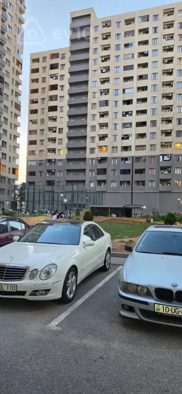 Kirayə verilir 2 otaqlı yeni tikili 48 m²