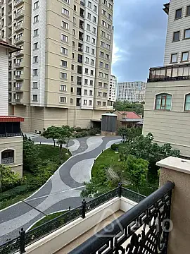Kirayə verilir 5 otaqlı ofis 300 m² — Bakı, Nərimanov 5 otaq 300.00 m²