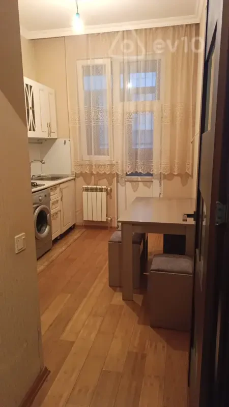 Kirayə verilir 2 otaqlı yeni tikili 49 m²