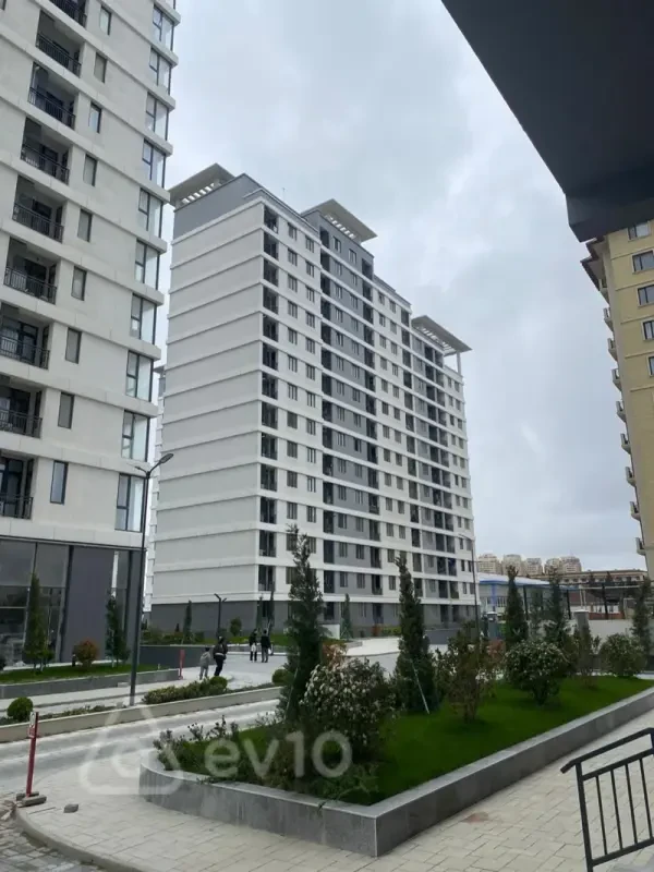 Satılır 1 otaqlı yeni tikili 67 m²