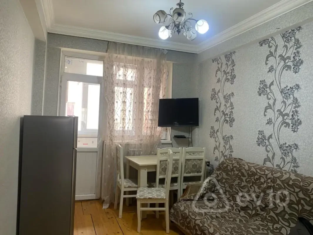 Kirayə verilir 2 otaqlı yeni tikili 50 m²