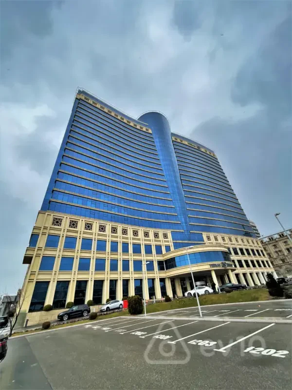 Kirayə verilir 2 otaqlı yeni tikili 120 m²