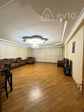 Kirayə verilir 3 otaqlı yeni tikili 135 m² — Bakı, Nəsimi 3 otaq 135.00 m²