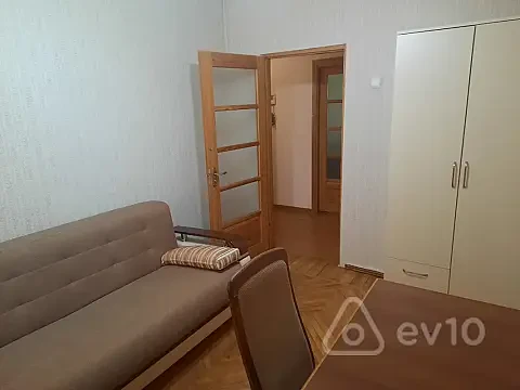 Kirayə verilir 2 otaqlı köhnə tikili 50 m² — Bakı, Yasamal 2 otaq 50.00 m²